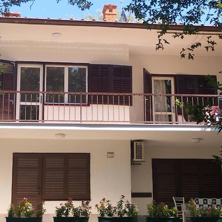 Apartman Kora Njivice Eksteriør bilde