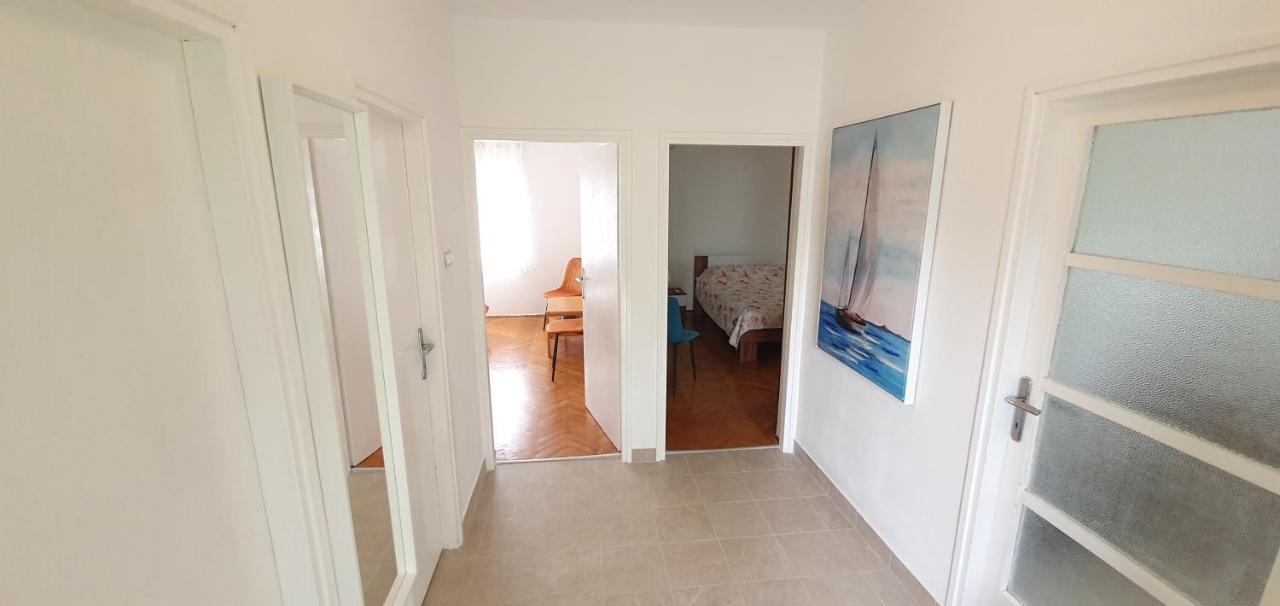 Apartman Kora Njivice Eksteriør bilde