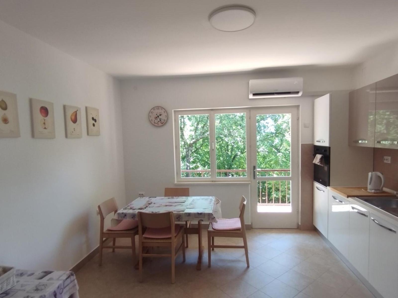 Apartman Kora Njivice Eksteriør bilde